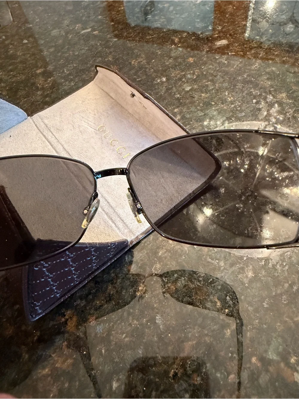 Gucci Black Men’s Sunglasses with Branded Case
